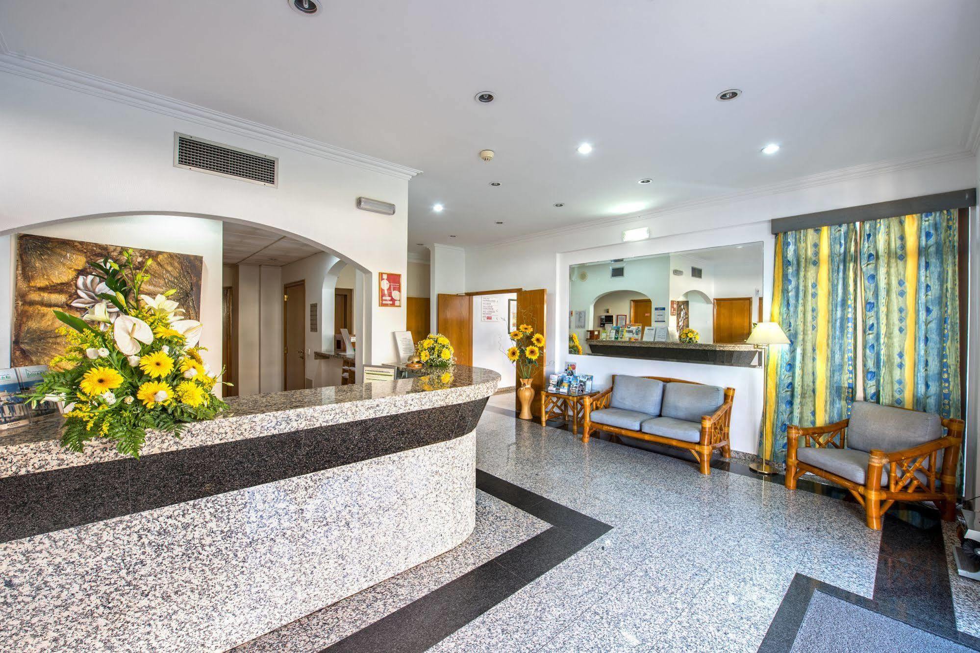 Colina Do Mar Hotel Albufeira Luaran gambar
